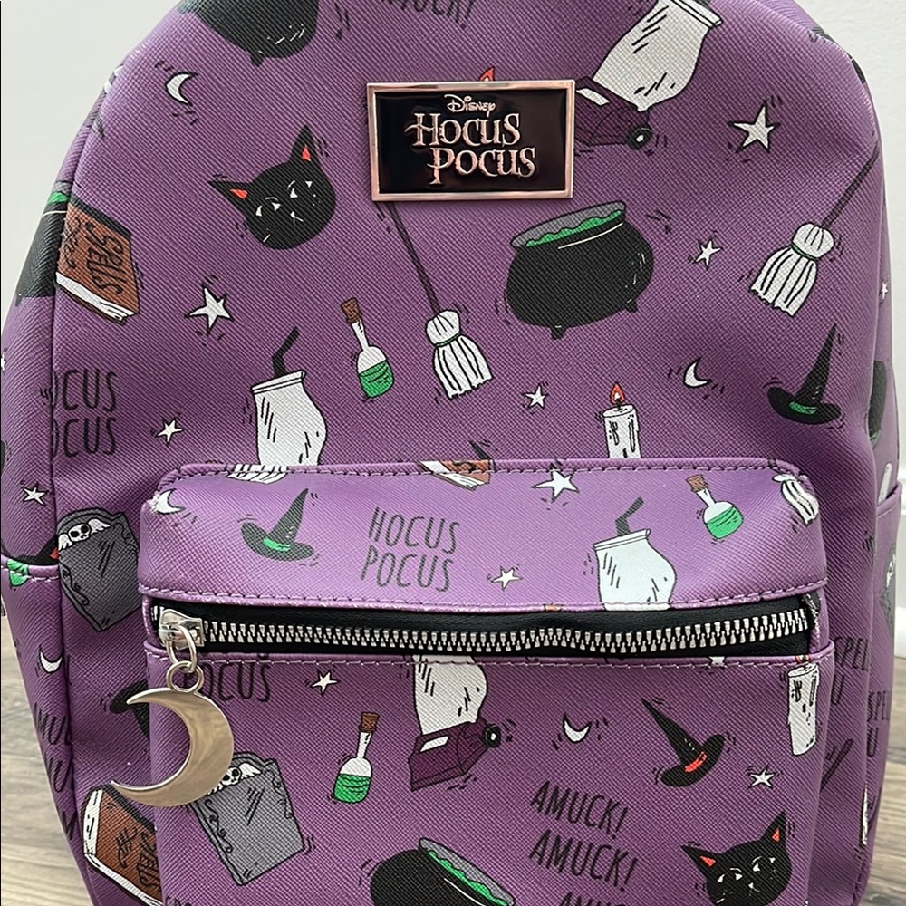 Disney Hocus Pocus Backpack - Picture 2 of 3